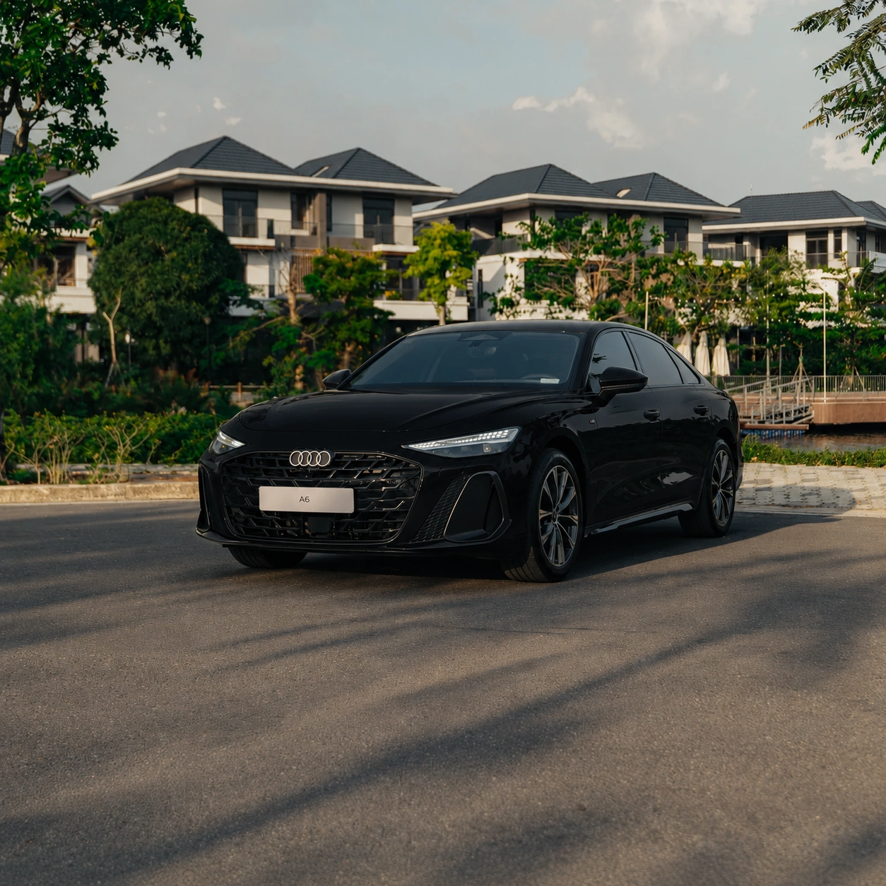 Audi A6 S-line Đen Mythos - Hình ảnh chính thức tại Audi Sài Gòn