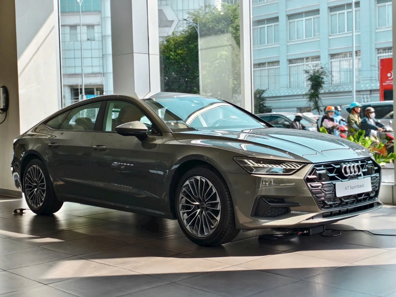 Audi A7 - Ảnh 17