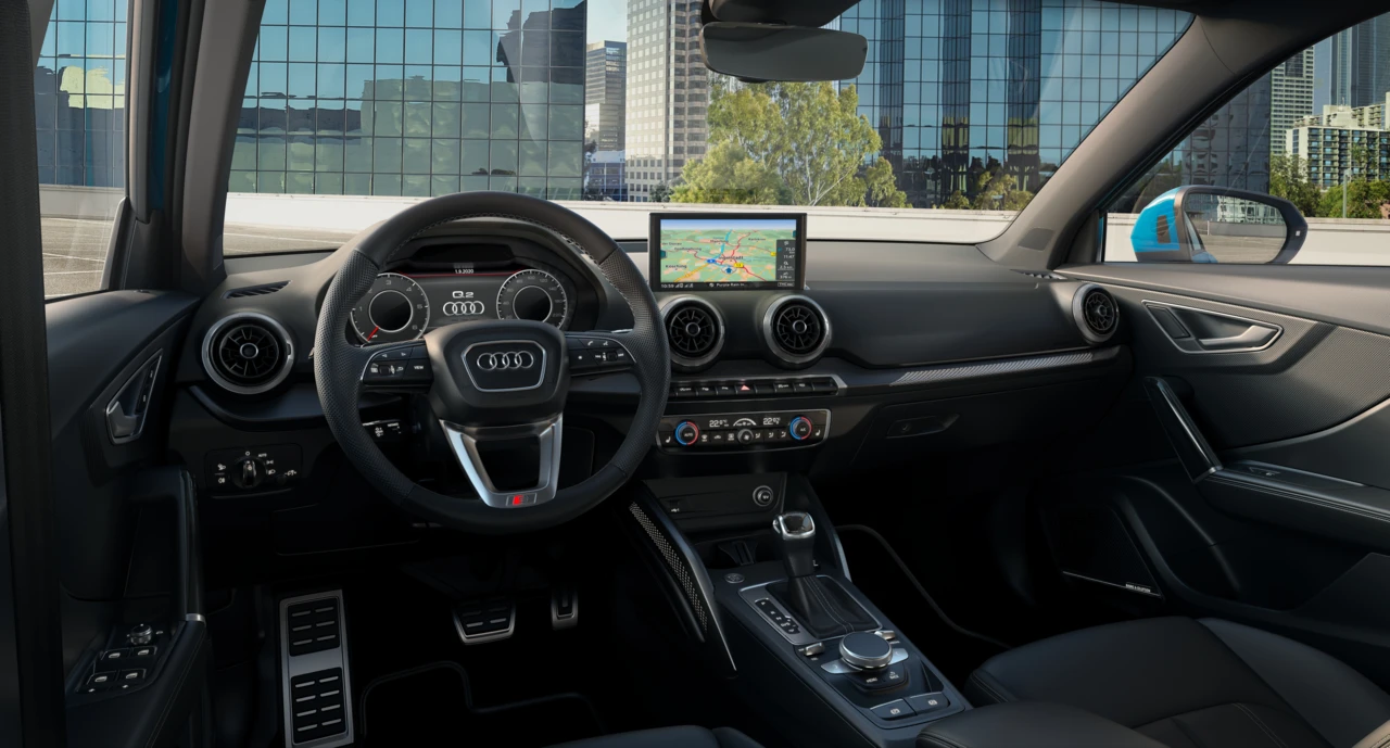Audi Q2 đầu xe
