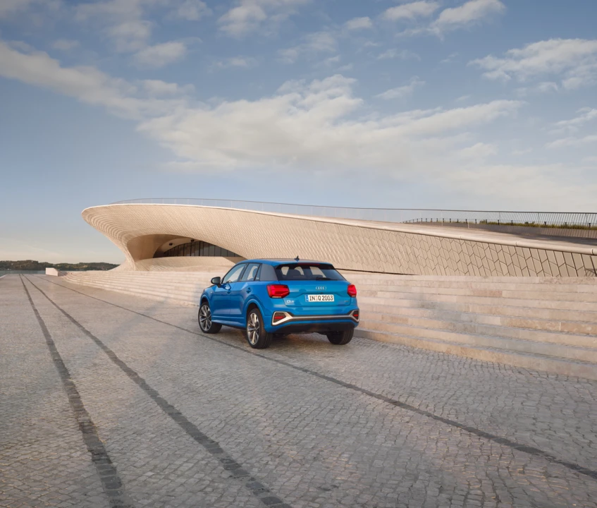 Audi Q2 thân xe