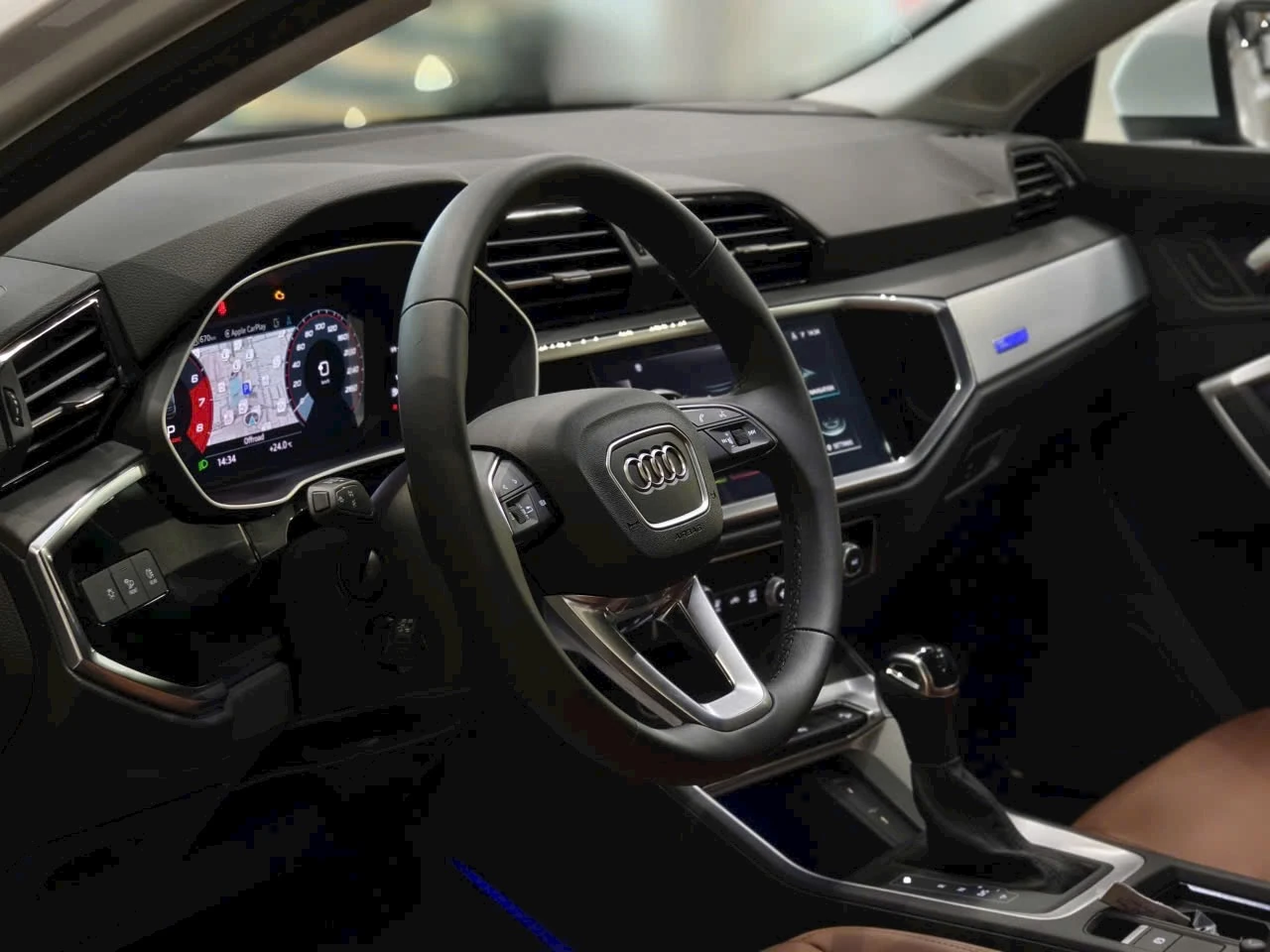 Audi Q3 S Line - Ảnh 12