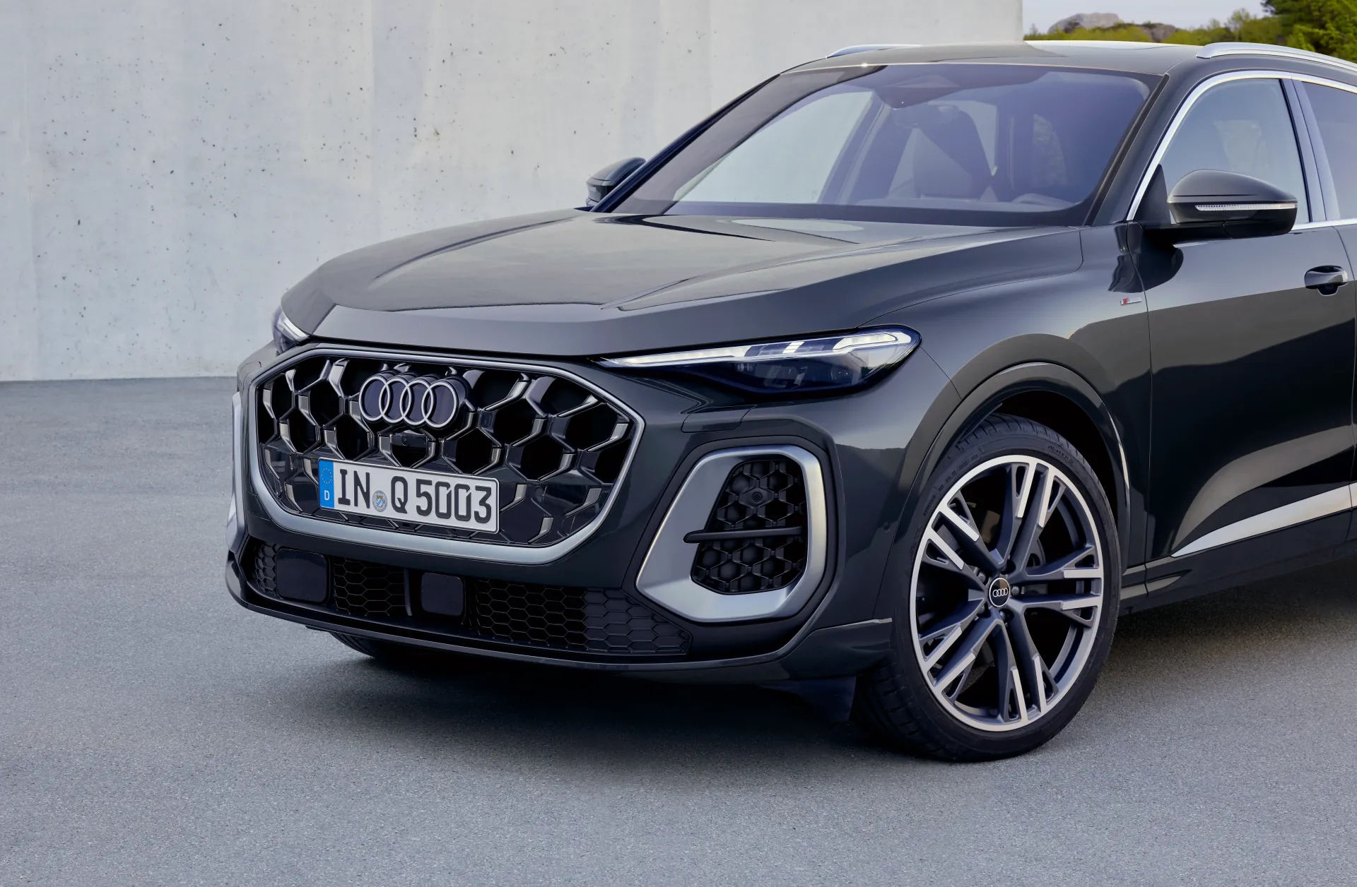 Đầu xe Audi Q5