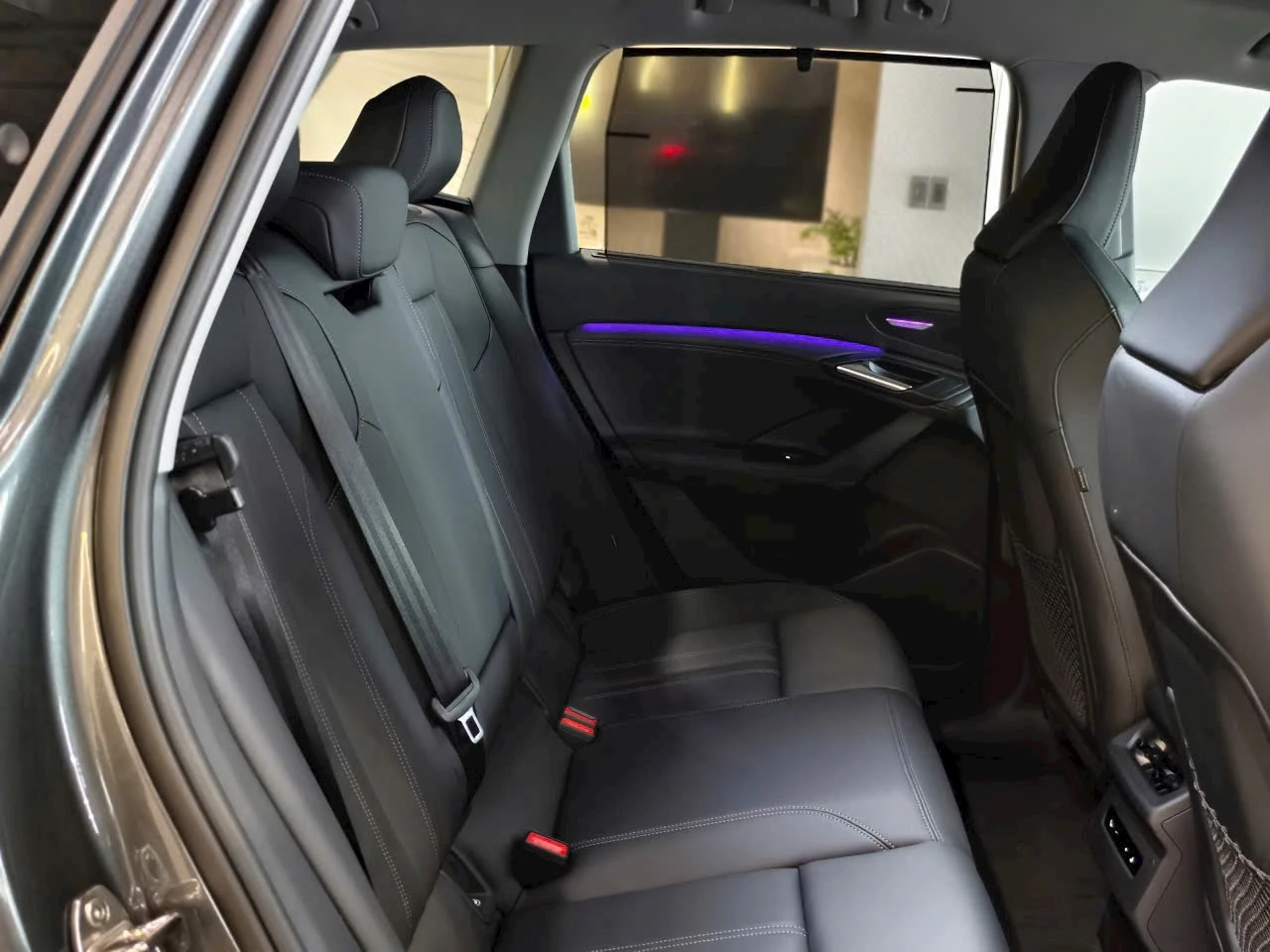 Audi Q6 e-tron - Ảnh 8