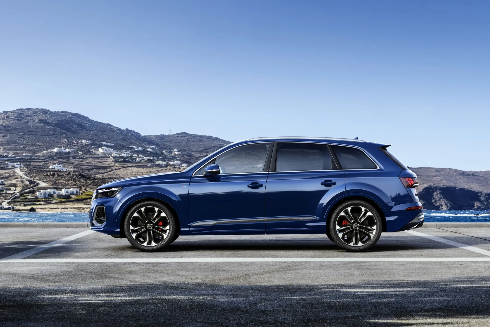 Thân xe Audi Q7