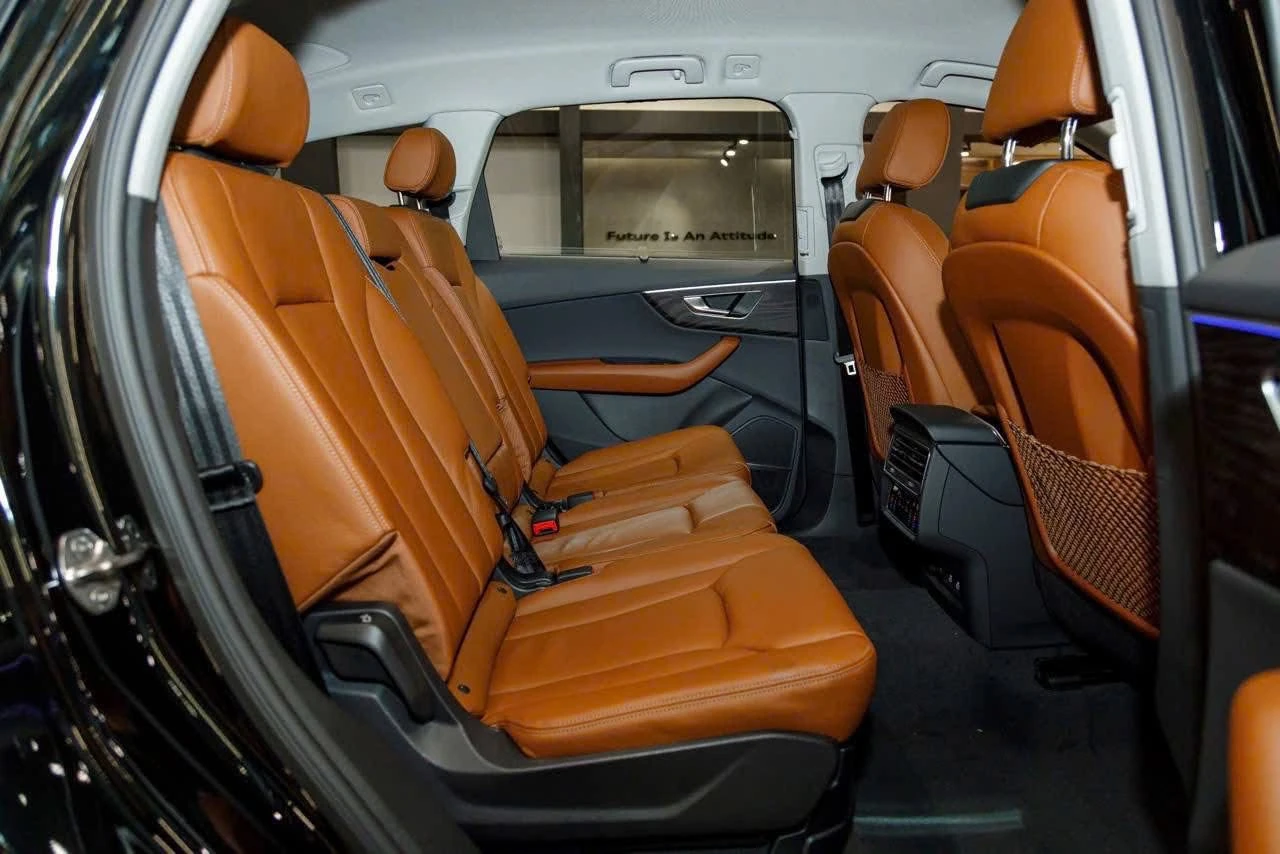 Audi Q7 - Ảnh 11