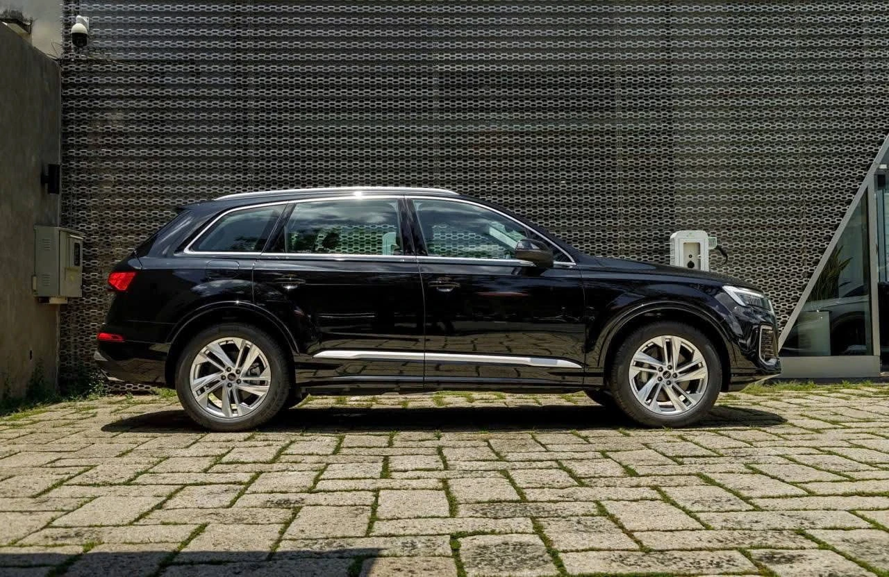 Audi Q7 - Ảnh 12