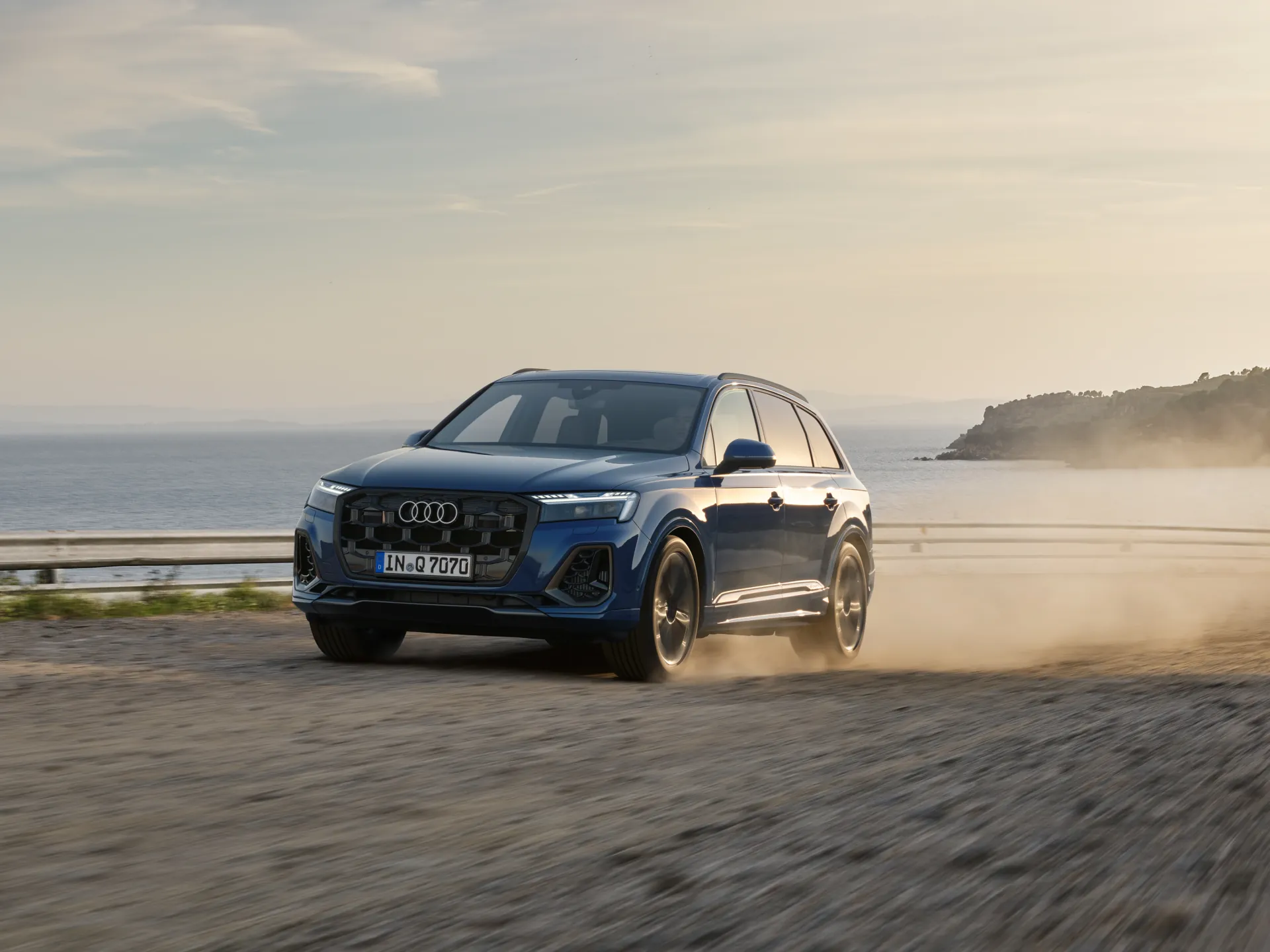 Audi Q7 - Ảnh 22