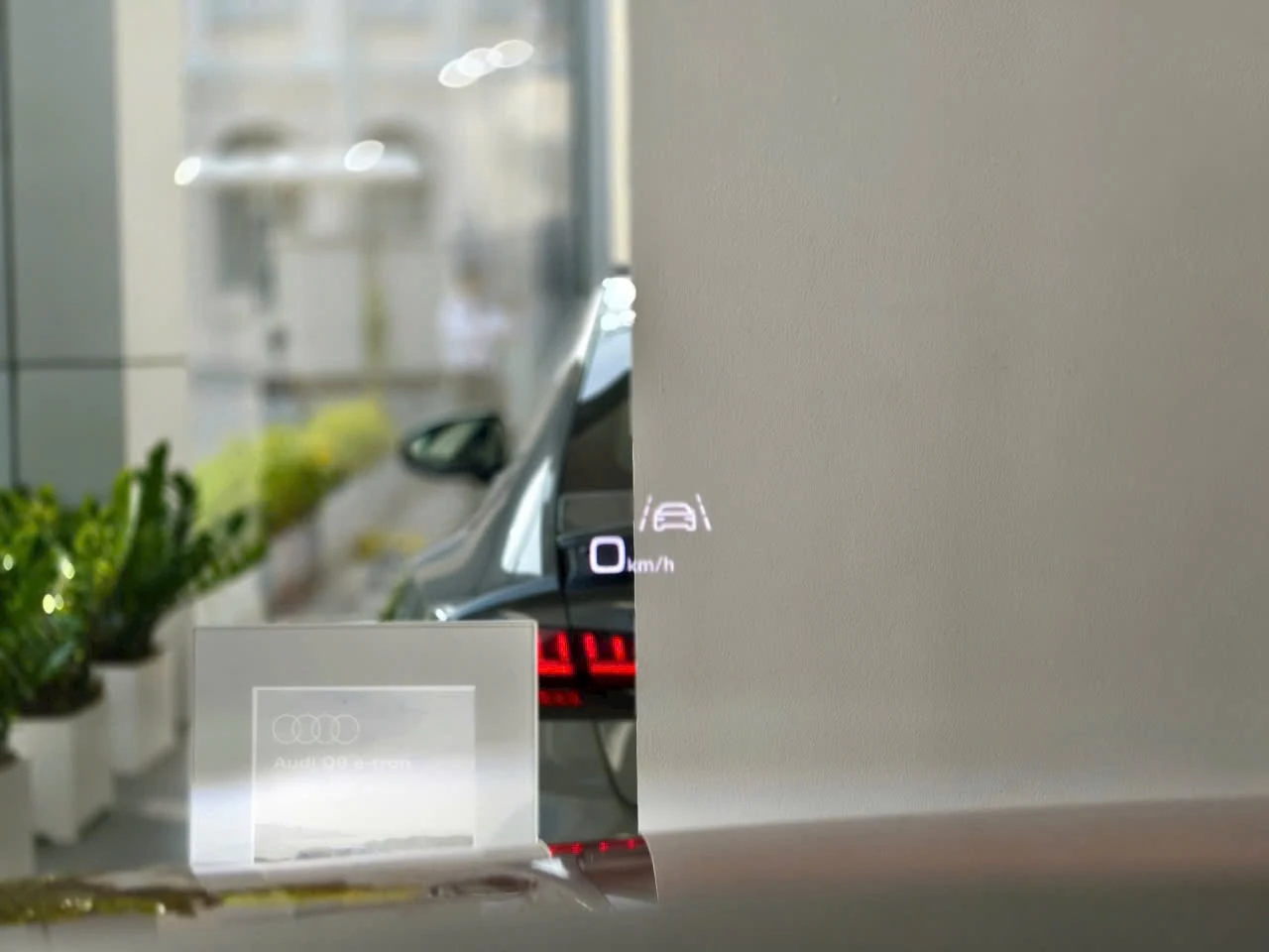 Audi Q8 S Line - Ảnh 5