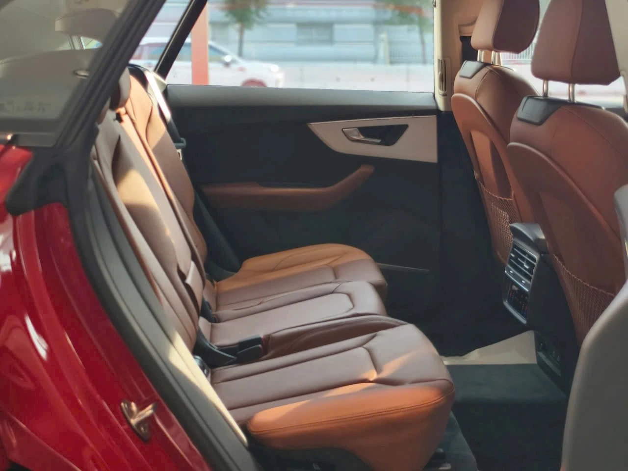 Audi Q8 S Line - Ảnh 15